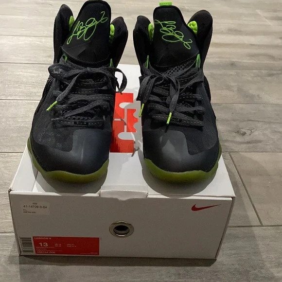 Nike Lebron 9 - Picture 2 of 7